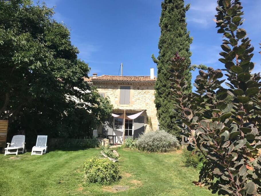 Les Tarraiettes Au Pied Du Luberon Vila Lourmarin Exterior foto